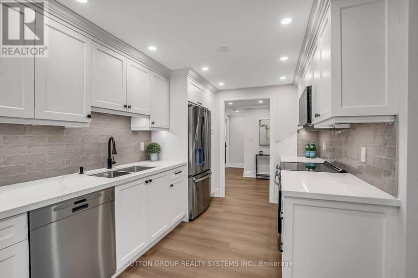501 - 2180 Marine Drive — photo 1 of 40