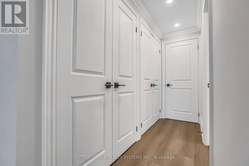 501 - 2180 Marine Drive — photo 36 of 40