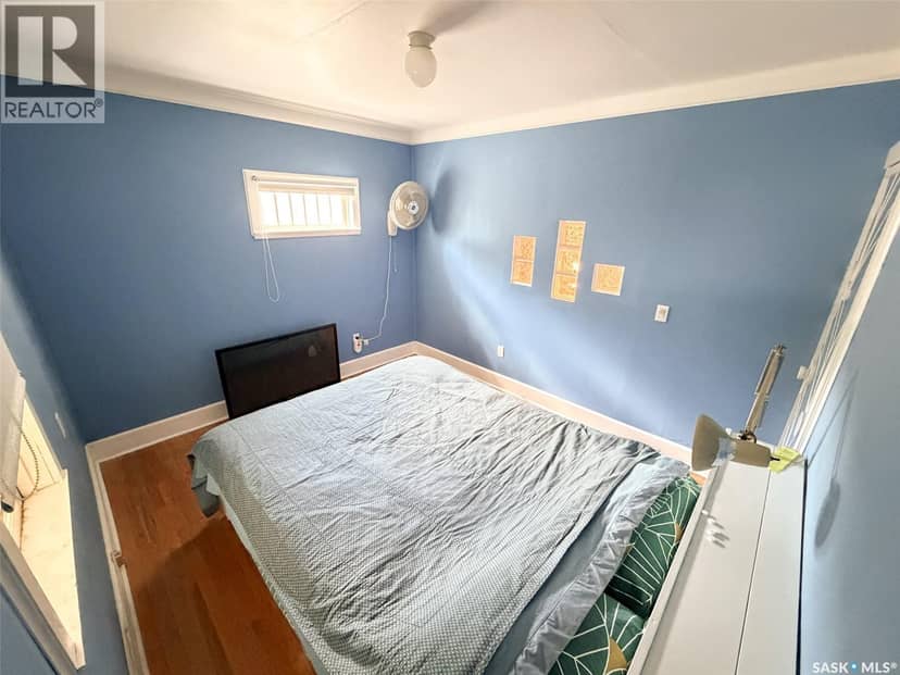 604 Front STREET — photo 33 of 40
