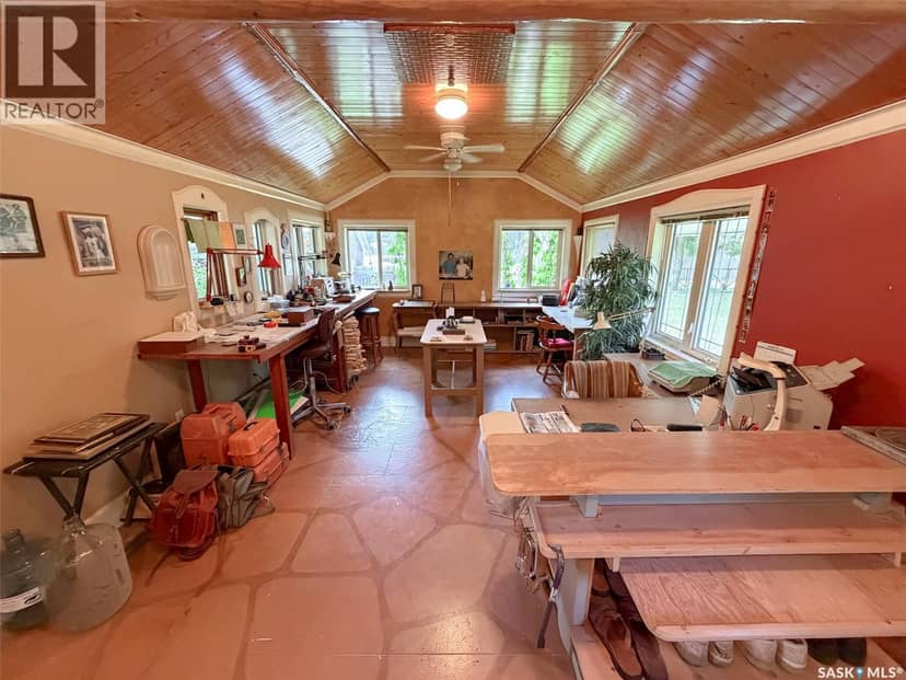 604 Front STREET, Eastend, photo 6