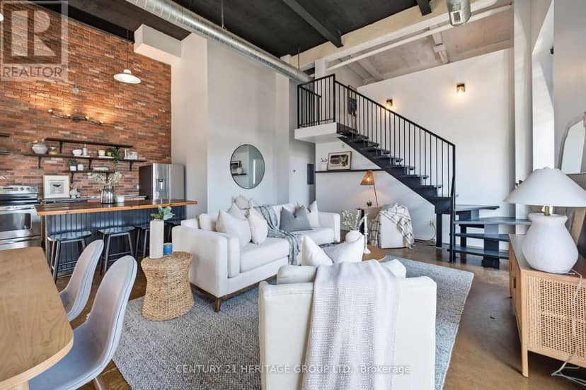 410 - 11 Rebecca Street — photo 1 of 40