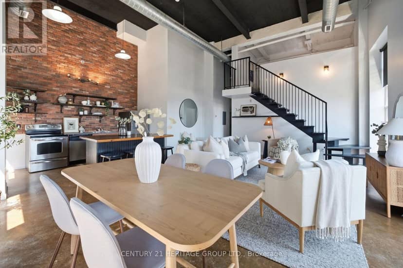 410 - 11 Rebecca Street — photo 18 of 40