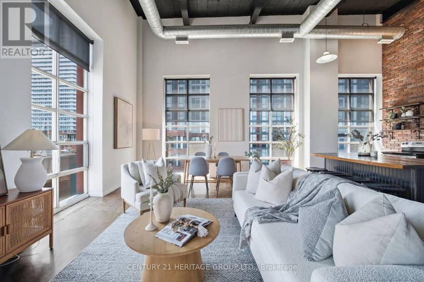 410 - 11 Rebecca Street — photo 23 of 40
