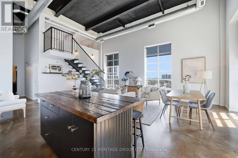 410 - 11 Rebecca Street — photo 3 of 40