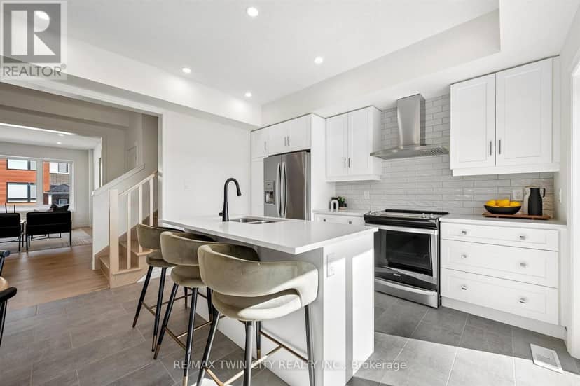 14 Sora Lane — photo 10 of 40