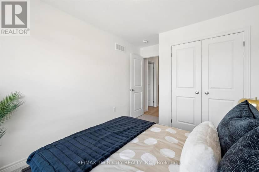 14 Sora Lane — photo 17 of 40