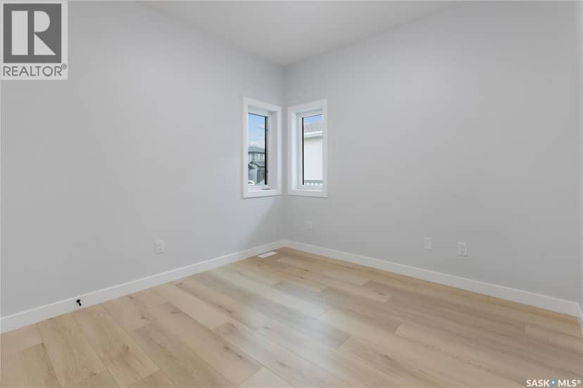 371 Leskiw BEND — photo 19 of 26