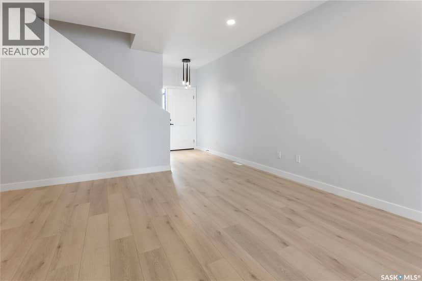 371 Leskiw BEND, Saskatoon, photo 3