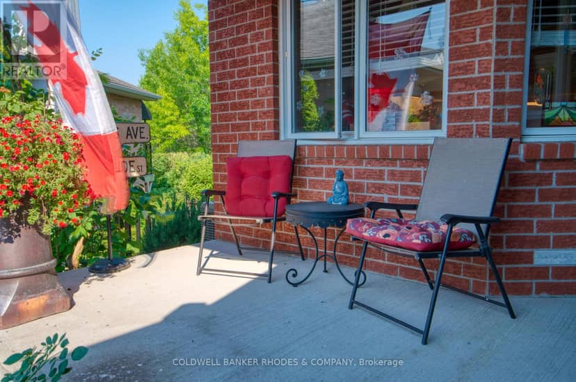 77 Quinterra Court, Ottawa, photo 3