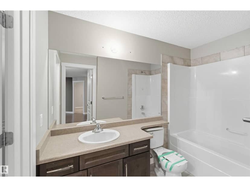 #114 2207 44 AV NW — photo 18 of 27