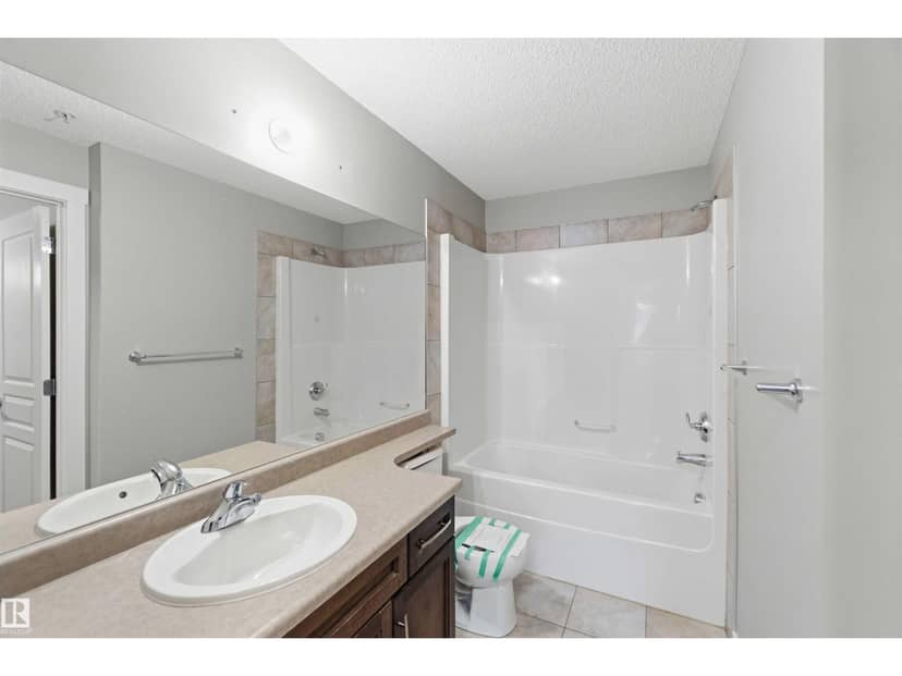 #114 2207 44 AV NW — photo 19 of 27