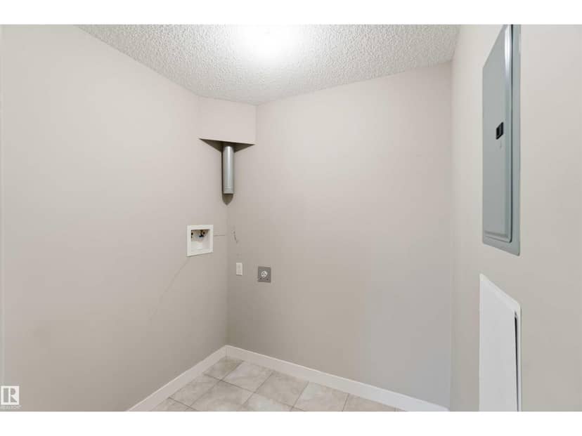 #114 2207 44 AV NW — photo 20 of 27