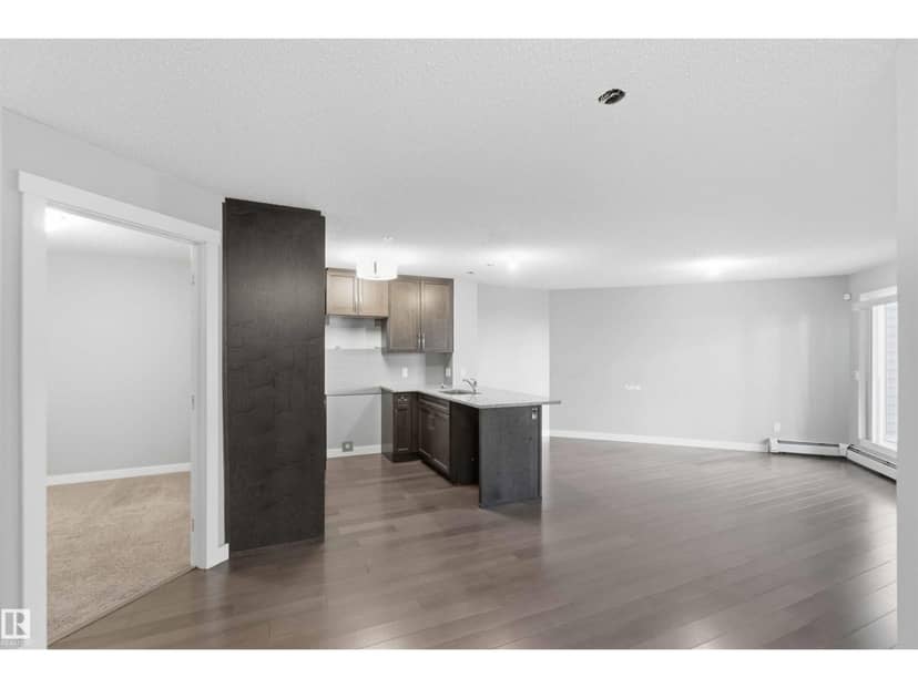 #114 2207 44 AV NW — photo 9 of 27