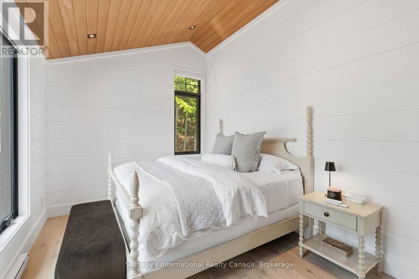 1097 Armstrong Point Road — photo 13 of 27