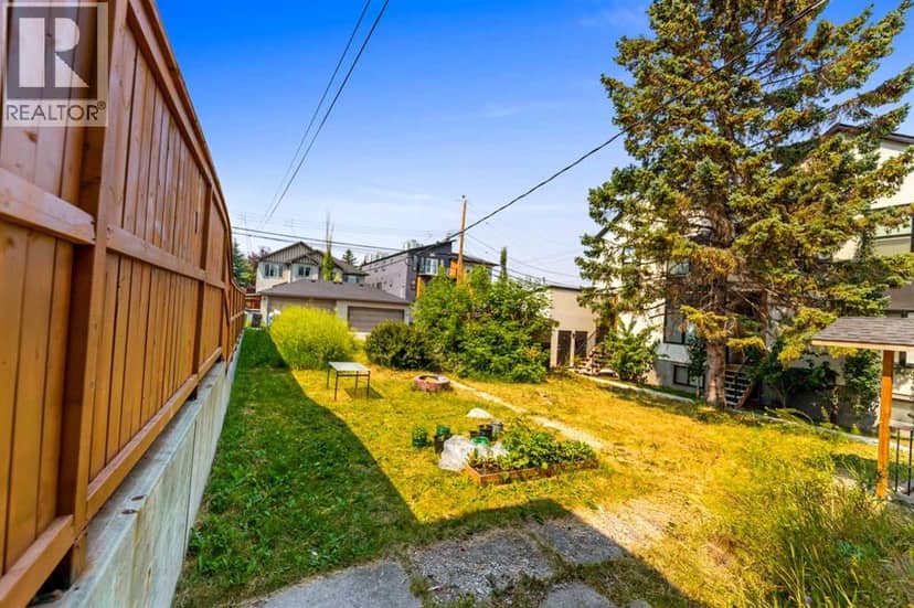 1407 28 Street SW — photo 23 of 39
