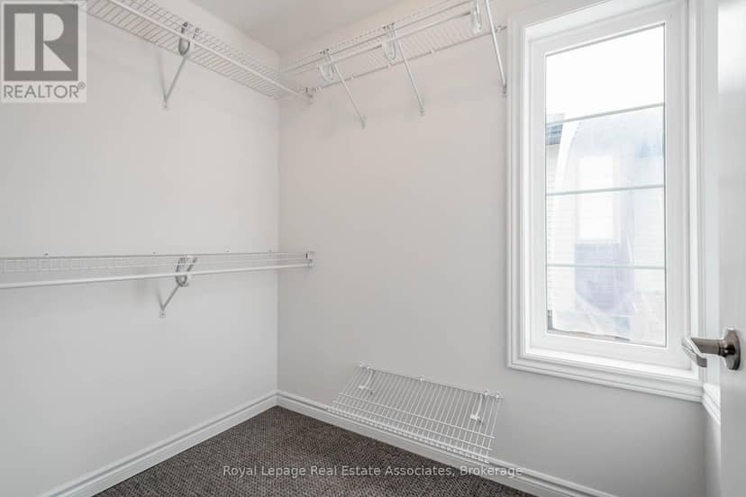 3981 Crown Street — photo 21 of 34