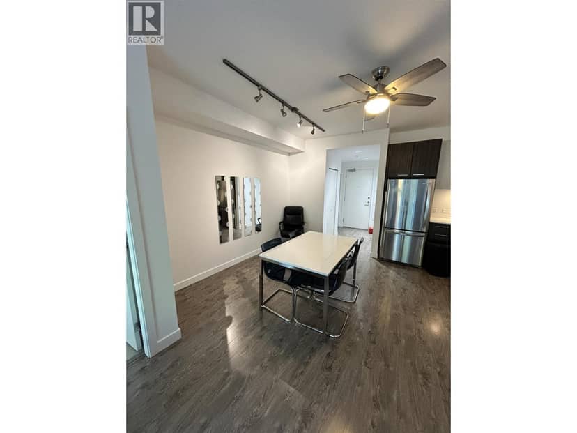 303 9250 UNIVERSITY HIGH STREET, Burnaby, photo 4