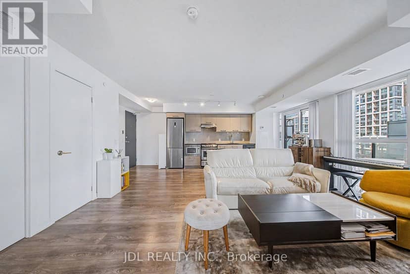 1411 - 87 Peter Street — photo 10 of 37
