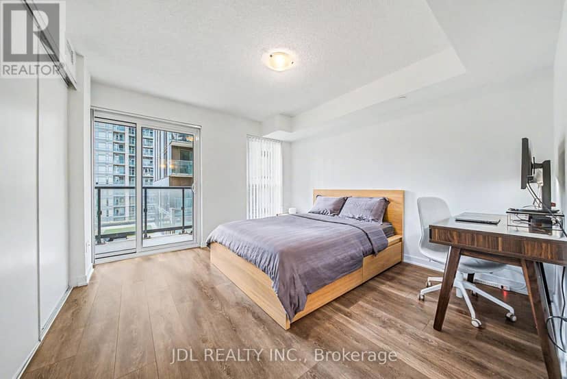 1411 - 87 Peter Street — photo 15 of 37