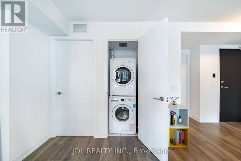 1411 - 87 Peter Street — photo 25 of 37
