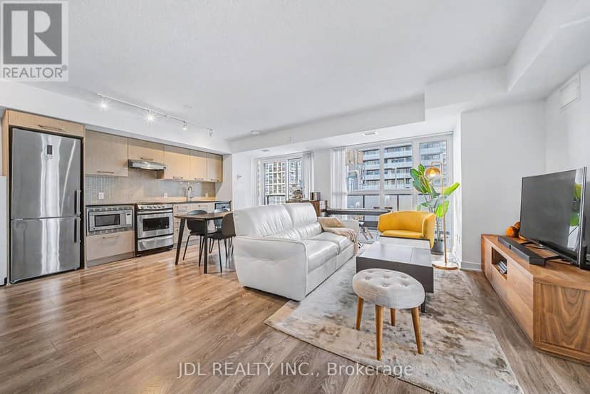 1411 - 87 Peter Street — photo 9 of 37