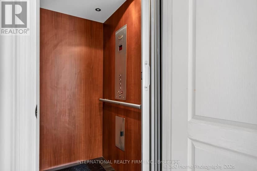 37-4135 Shipp Drive — photo 12 of 13