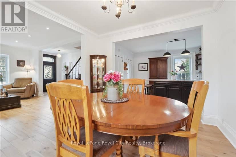 42 Bielby Street — photo 10 of 40