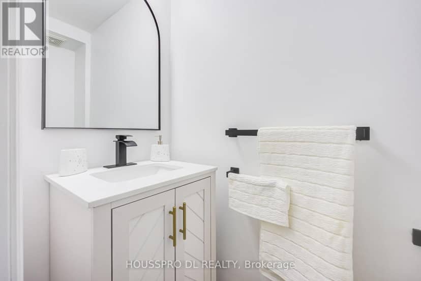49 Bowerbank Drive — photo 5 of 40