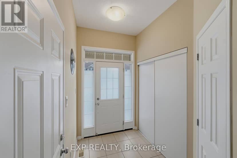 118 Laramie Crescent — photo 17 of 36