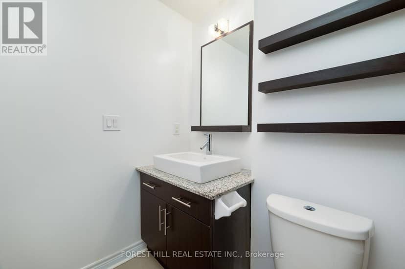 510 - 2756 Old Leslie Street — photo 14 of 27