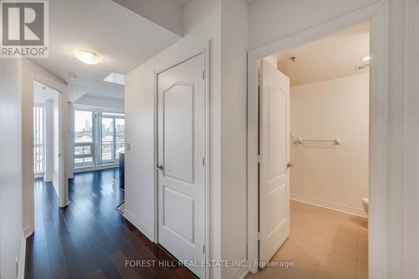 510 - 2756 Old Leslie Street — photo 4 of 27