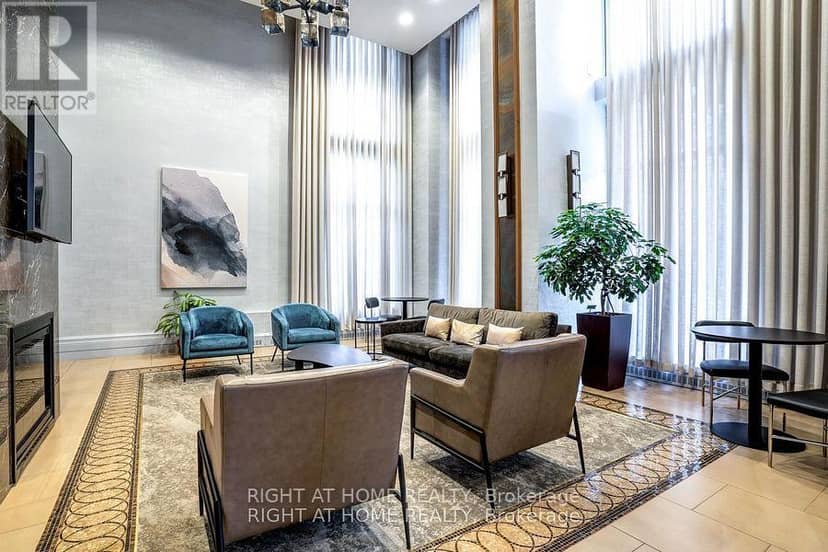 401 - 385 Prince Of Wales Drive — photo 21 of 28