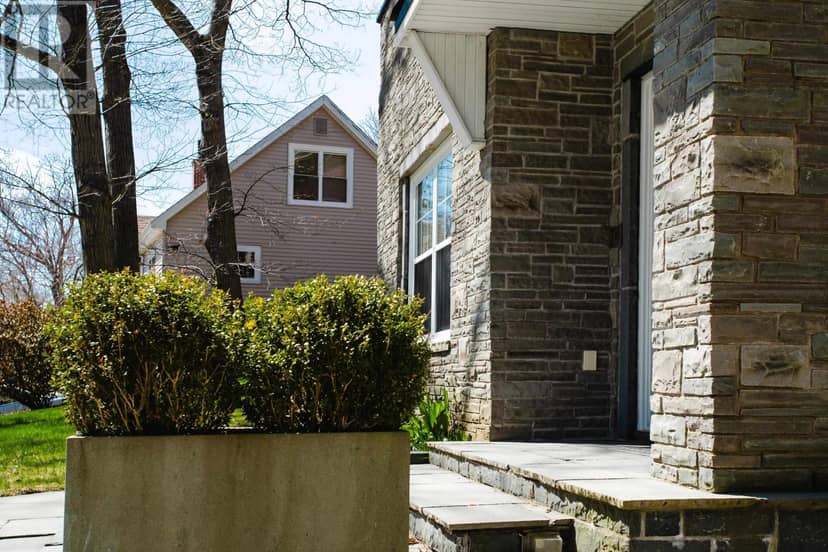 6177 Regina Terrace — photo 3 of 40