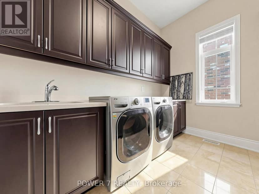 9 Emerald Heights Drive — photo 34 of 40