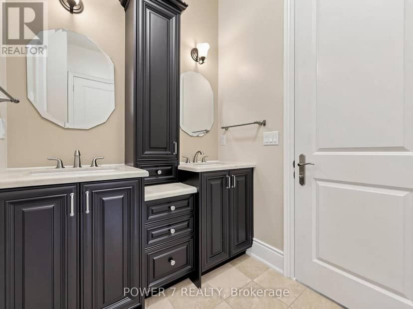 9 Emerald Heights Drive — photo 37 of 40