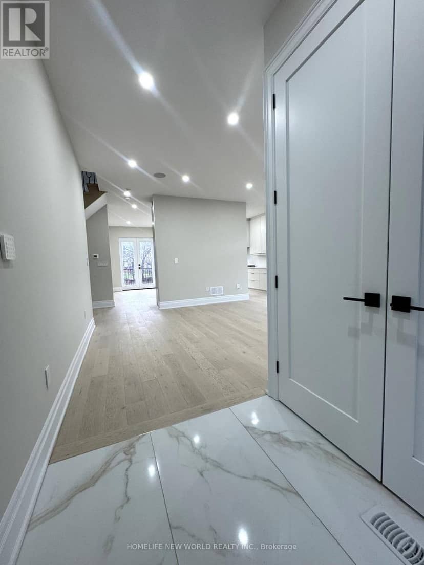 150 Viewmount Avenue — photo 13 of 36