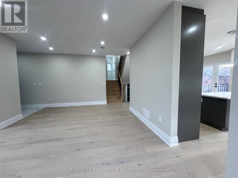 150 Viewmount Avenue — photo 17 of 36