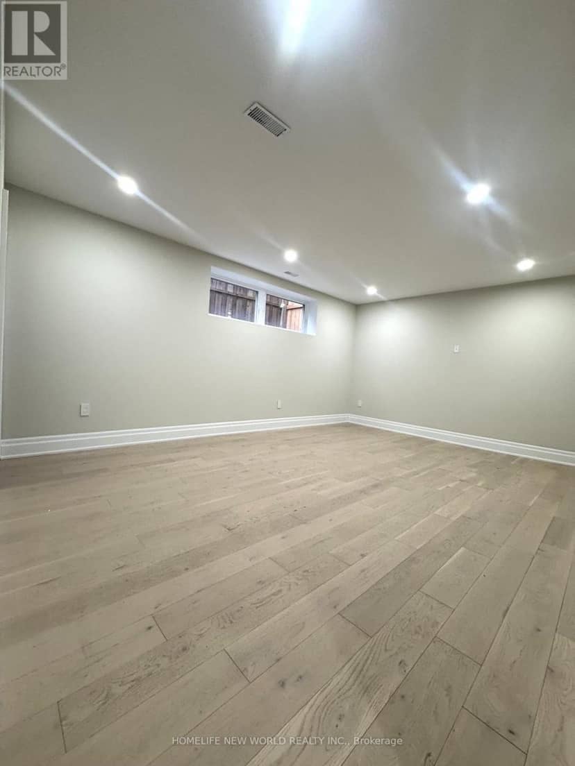 150 Viewmount Avenue — photo 32 of 36