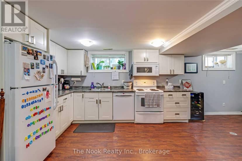 1321 Cedar Street — photo 21 of 35