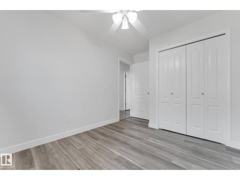 4511 25 AV NW NW — photo 19 of 36