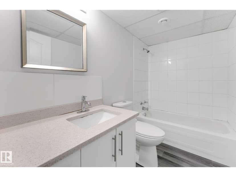 4511 25 AV NW NW — photo 35 of 36
