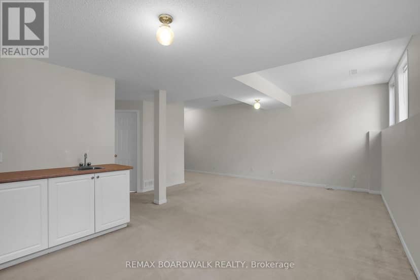 5 Maple Park Private — photo 29 of 35