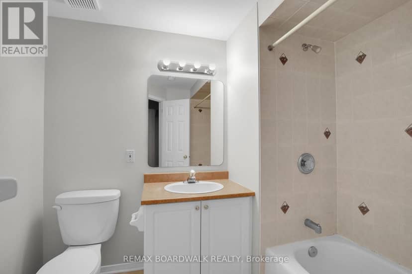 5 Maple Park Private — photo 32 of 35