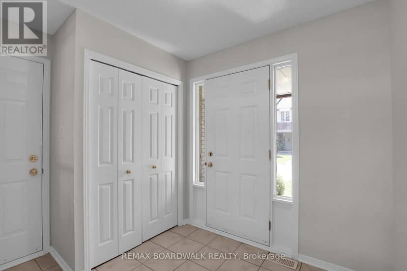 5 Maple Park Private — photo 6 of 35