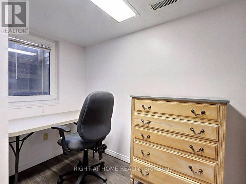 379 Erb Street W — photo 26 of 40