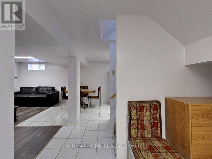 379 Erb Street W — photo 32 of 40