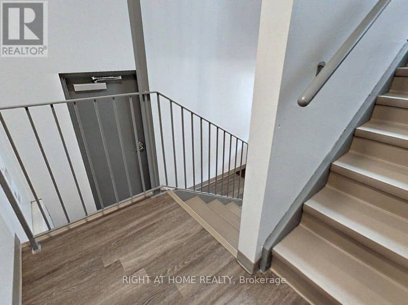 379 Erb Street W — photo 37 of 40
