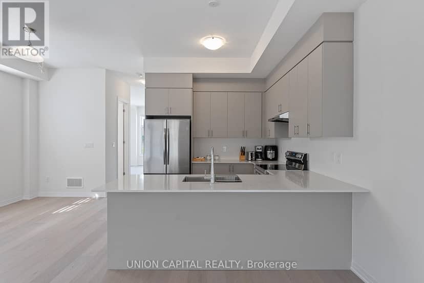 11437 Leslie Street — photo 18 of 40