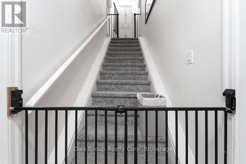 45 - 45 St Charles Street — photo 12 of 25