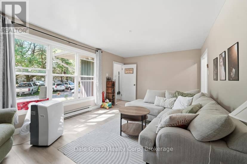 45 - 45 St Charles Street, Huron East, photo 4